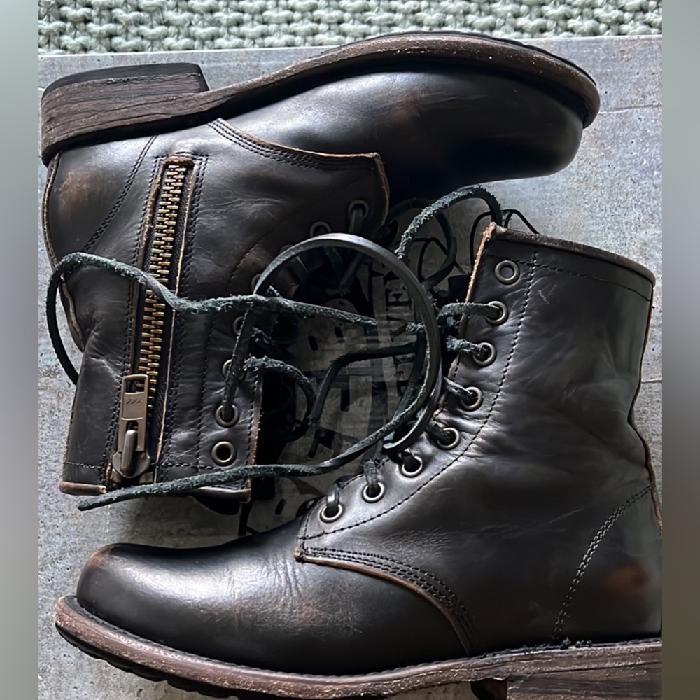 Freebird boots by Steven